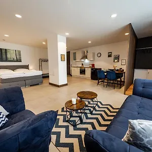 Servus-apartments Direkt In Der Nah Am Wasser Netflix , Passau Deutschland